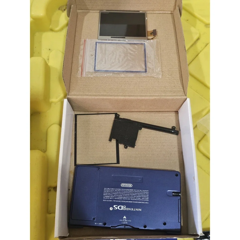 Nintendo 3DS Black No Battery And Pink DSi For Parts With Extra Shell & Buttons